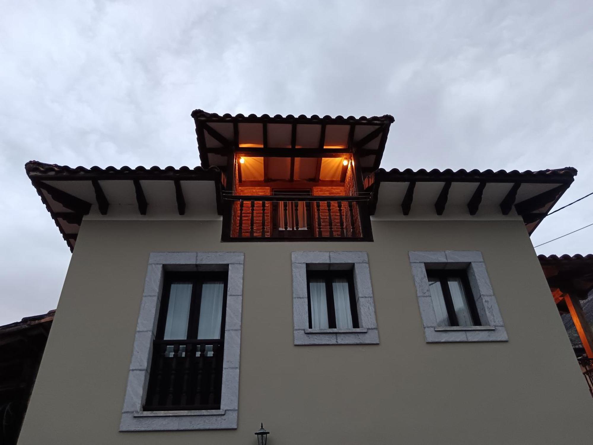 El Cantón Onís Exterior foto
