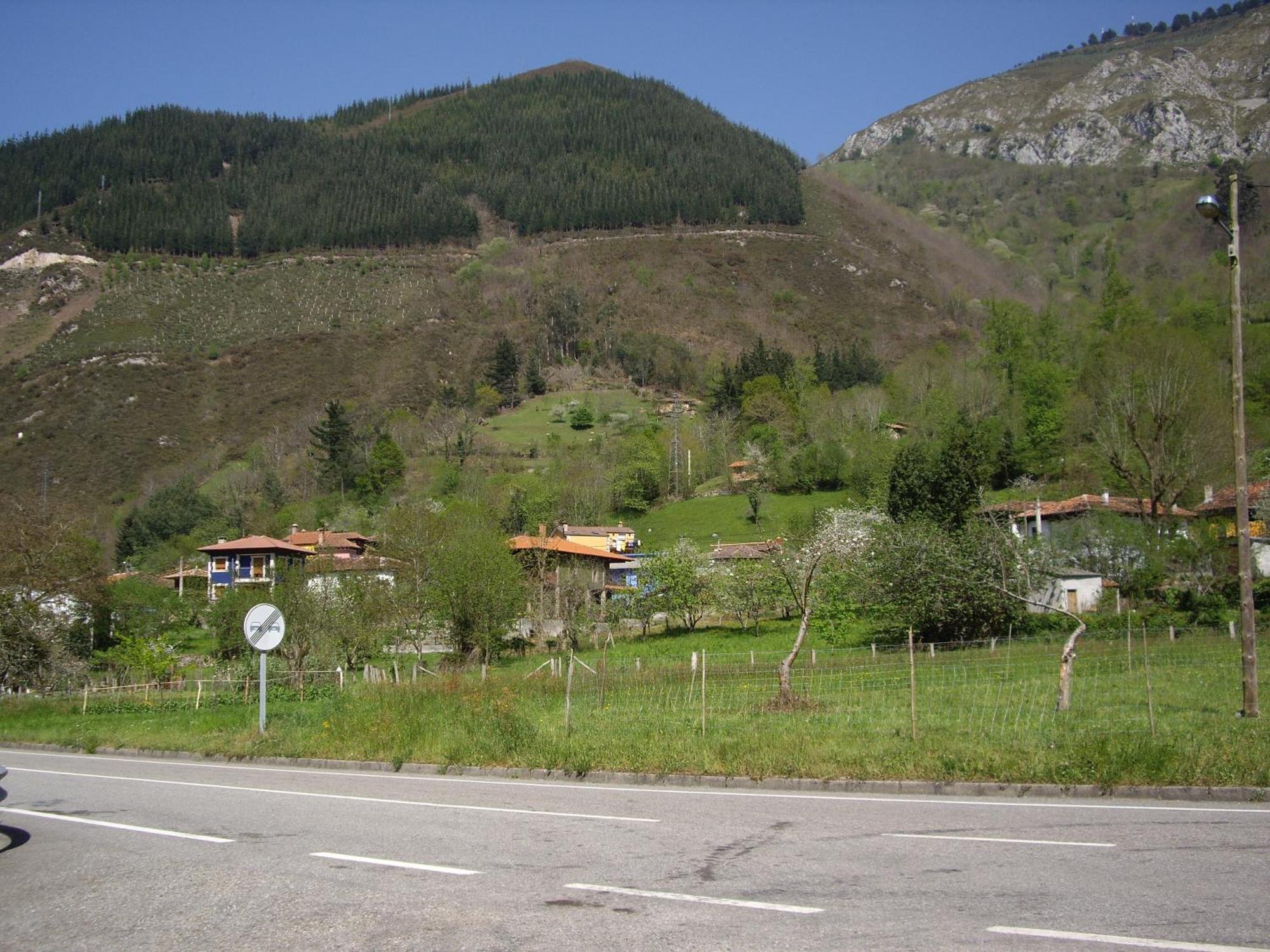 El Cantón Onís Exterior foto